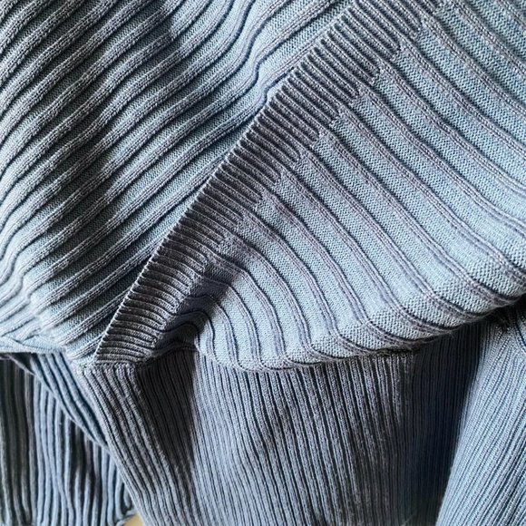 Dreamer By Debut Criss Cross V Neck Blue Sweater - Picture 3 of 5